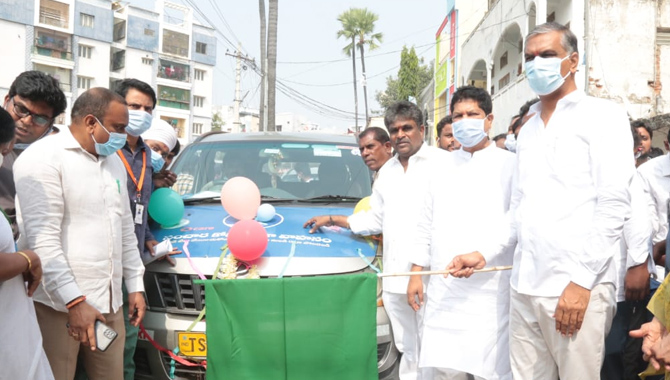 నిబంధనలు పాటిస్తే ఏ మైక్రాన్.. మన వద్దకు రాదు : మంత్రి హరీశ్ రావు నిబంధనలు పాటిస్తే ఏ మైక్రాన్.. మన వద్దకు రాదు : మంత్రి హరీశ్ రావు