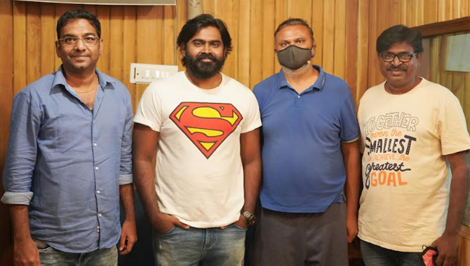 యమ్ 6 చిత్ర నిర్మాత విశ్వ‌నాథ్ త‌న్నీరు స్వీయ ద‌ర్శ‌క‌త్వంలో కొత్త సినిమా