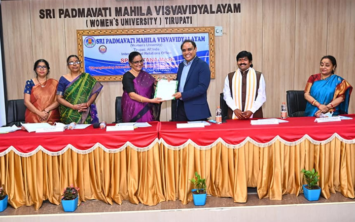 TANA Pustaka Mahodyamam in Padmavati Mahila University