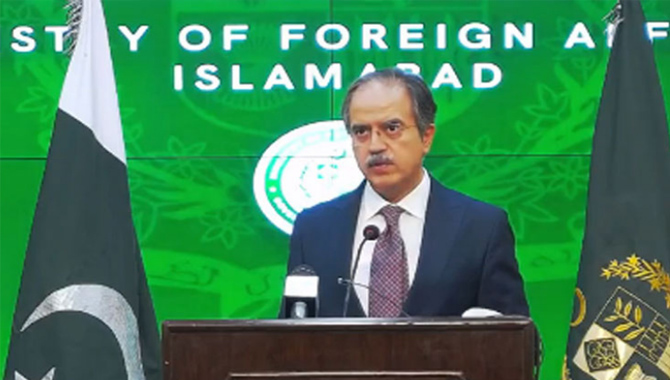 ఆటల్లో రాజకీయాలు ఏంటి?..  పాకిస్థాన్ మండిపాటు