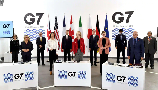 రష్యాకు జీ7 దేశాల హెచ్చరిక