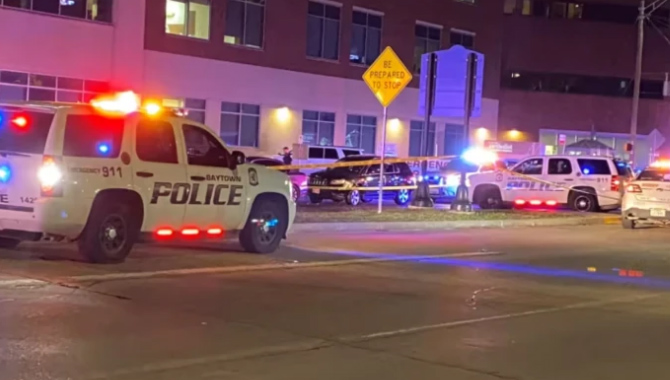 టెక్సాస్ రాష్ట్రంలో కాల్పుల కలకలం