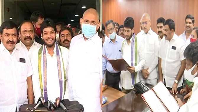 ఎమ్మెల్సీగా అనంత ఉదయభాస్కర్ ప్రమాణ స్వీకారం