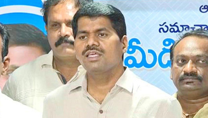 ఏపీ ప్రభుత్వ ఉద్యోగులకు శుభవార్త