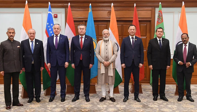 ప్రధాని మోదీతో మధ్య ఆసియా దేశాల విదేశాంగ మంత్రుల భేటీ