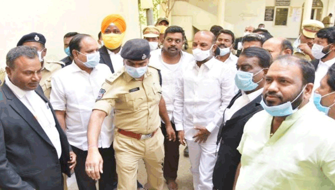 బీజేపీ రాష్ట్ర అధ్యక్షుడు బండి సంజయ్ కు …14 రోజుల జ్యుడీషియల్  రిమాండ్