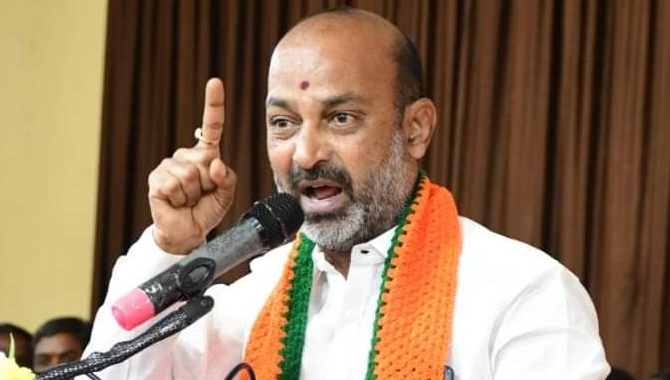 317 జీవోను సవరించే వరకు బీజేపీ పోరాటం : బండి సంజయ్