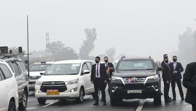 మోదీ  కాన్వాయ్‌ను అడ్డుకున్నది మేమే .. విచారణ వెంటనే నిలిపివేయండి