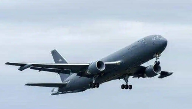 కేంద్రం కీలక నిర్ణయం.. అంతర్జాతీయ విమానాలపై కేంద్రం కీలక నిర్ణయం.. అంతర్జాతీయ విమానాలపై