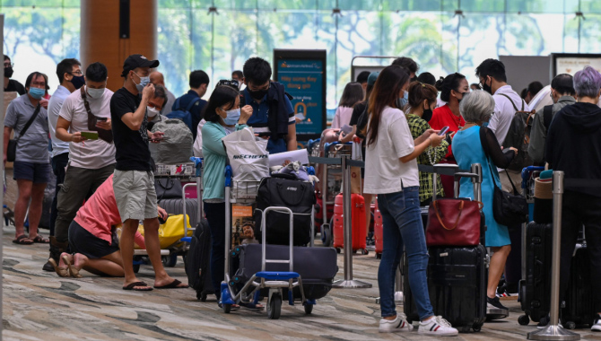 విమాన ప్రయాణికులకు ..  ఇకమీదట ఒకే హ్యాండ్‌బ్యాగ్‌