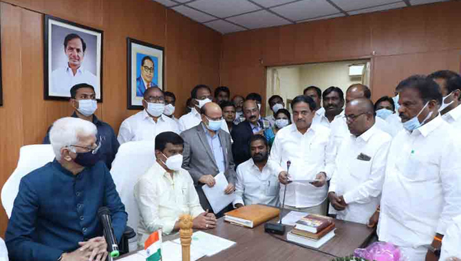 తెలంగాణలో ఎమ్మెల్సీల ప్రమాణ స్వీకారం