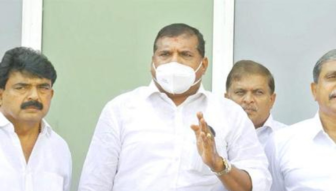 వాళ్లు ఎప్పుడు చర్చకు వస్తామంటే.. అప్పుడే : బొత్స