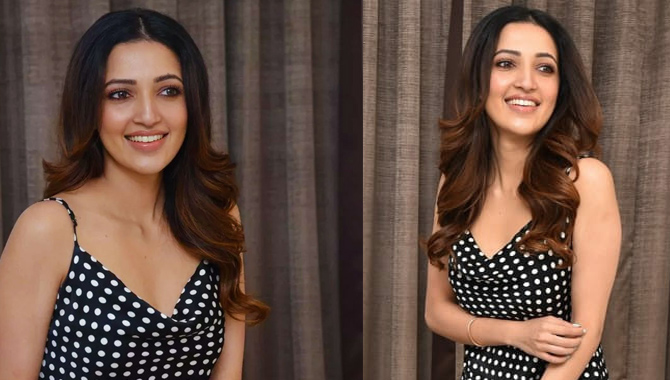 ‘డిజె టిల్లు’ పాండమిక్ ఒత్తిడి తగ్గి హాయిగా నవ్వుకుంటారు – హీరోయిన్ నేహా శెట్టి ‘డిజె టిల్లు’ పాండమిక్ ఒత్తిడి తగ్గి హాయిగా నవ్వుకుంటారు – హీరోయిన్ నేహా శెట్టి