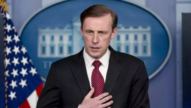 ఉక్రెయిన్‌పై ఏ క్షణంలో అయినా రష్యా దాడి : అమెరికా