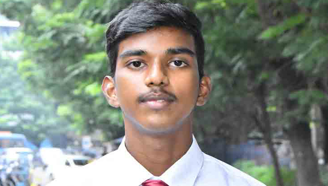 ఫైటర్ పైలట్ గా గురుకుల విద్యార్థి ఎంపిక