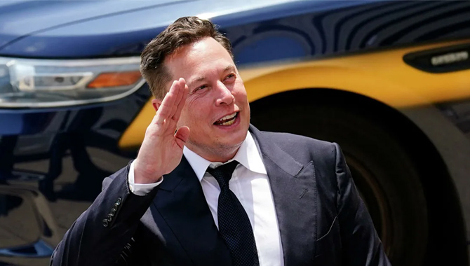 టెస్లా అధినేత భారీ విరాళం