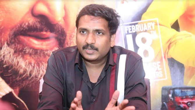 ‘సన్ ఆఫ్ ఇండియా’ చిత్రంలో సమాజాన్ని ప్రశ్నించే వ్యక్తి గా మోహన్ బాబు : డైమండ్ రత్నబాబు ‘సన్ ఆఫ్ ఇండియా’ చిత్రంలో సమాజాన్ని ప్రశ్నించే వ్యక్తి గా మోహన్ బాబు : డైమండ్ రత్నబాబు