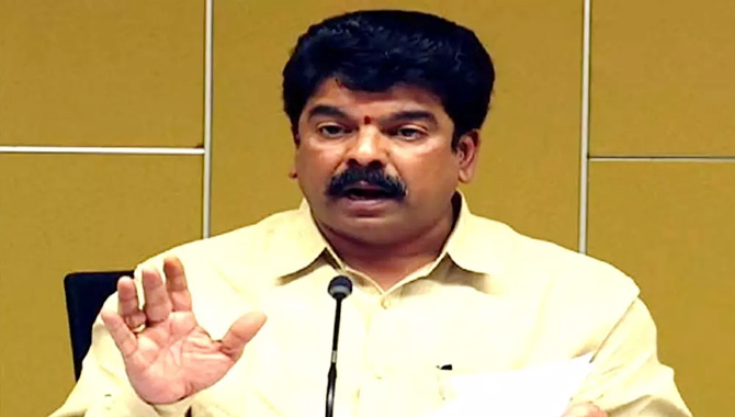 వైసీపీ నాయకులు సీబీఐని బ్లాక్‌మెయిల్‌ … బొండా ఉమ