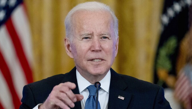 ఇది ప్రజాస్వామ్యానికి, నిరంకుశత్వానికి మధ్య యుద్ధం