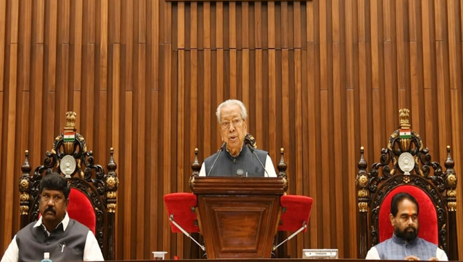 ఉభయసభల నుద్ధేశించి ప్రసంగించిన గవర్నర్‌ బిశ్వభూషణ్‌ హరిచందన్‌