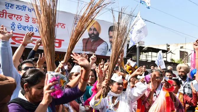 ఐదు రాష్ట్రాల్లో విజయోత్సవాలపై.. ఈసీ కీలక నిర్ణయం