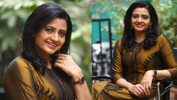 న‌టికి ప‌రిమితులు ఉండకూడదు – ఇంద్రజ