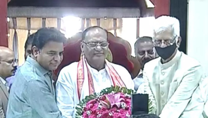 మండలి  చైర్మన్‌గా మరోసారి.. గుత్తా సుఖేందర్ రెడ్డి