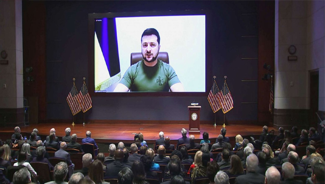 నోప్లై జోన్ ప్రకటించండి… లేదంటే ఆయుధాలు ఇవ్వండి