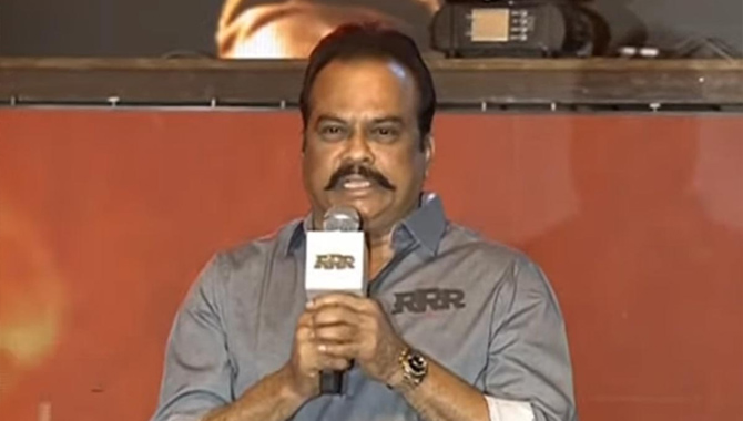 కేసీఆర్‌, జగన్ లకు  ధన్యవాదాలు తెలుపుకున్న నిర్మాత డి వి వి దానయ్య