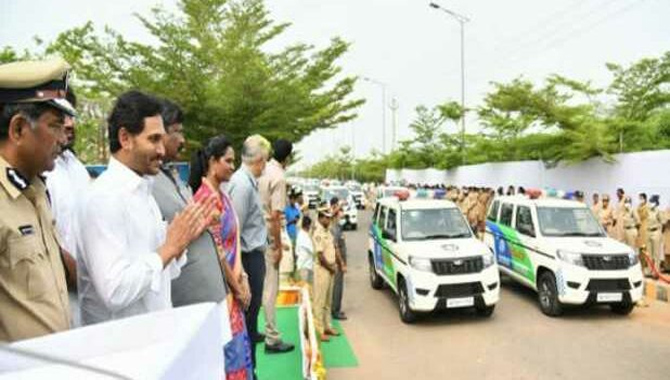 వారికి అన్యాయం జరిగితే ప్రభుత్వం సహించదు : వైఎస్ జగన్ వారికి అన్యాయం జరిగితే ప్రభుత్వం సహించదు : వైఎస్ జగన్