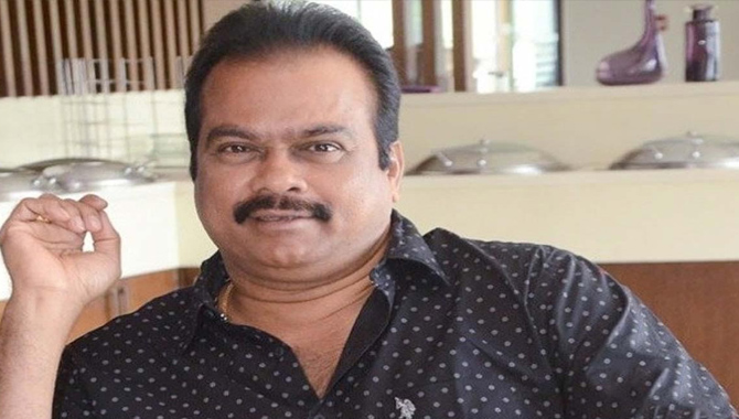 కర్ణాటక రాష్ట్ర వ్యాప్తంగా కన్నడ వర్షెన్‌లోనే చూపడానికి ప్రయత్నిస్తున్నాం : నిర్మాత  డి వి వి దానయ్య