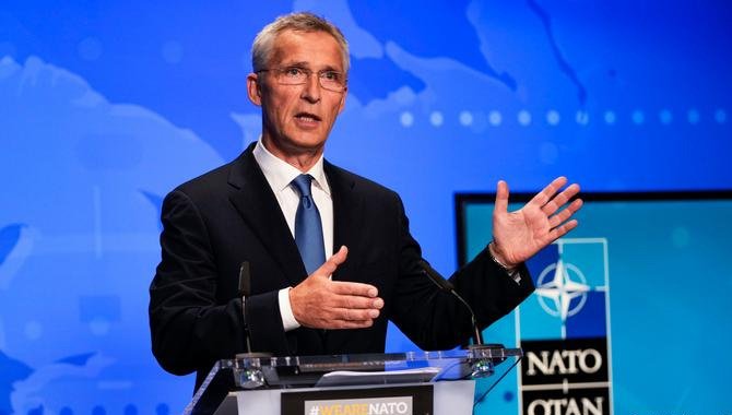 రష్యా, ఉక్రెయిన్ మధ్య…ఉద్రిక్తతలకు ఆజ్యం పోస్తున్న అమెరికా రష్యా, ఉక్రెయిన్ మధ్య…ఉద్రిక్తతలకు ఆజ్యం పోస్తున్న అమెరికా