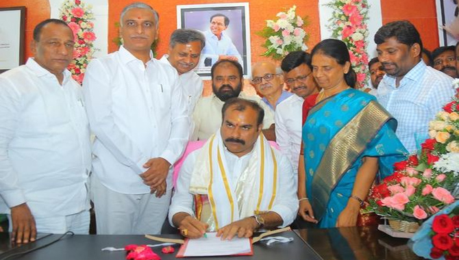 విద్యా, సంక్షేమం, మౌలిక సదుపాయాల అభివృద్ధి సంస్థ ఛైర్మన్  గా రావుల శ్రీధర్ రెడ్డి