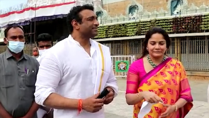 మేకపాటి  గౌతమ్‌రెడ్డి స్థానంలో శ్రీకీర్తి?