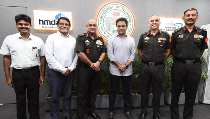 మంత్రి కేటీఆర్‌తో ఆర్మీ ఉన్నతాధికారుల సమావేశం