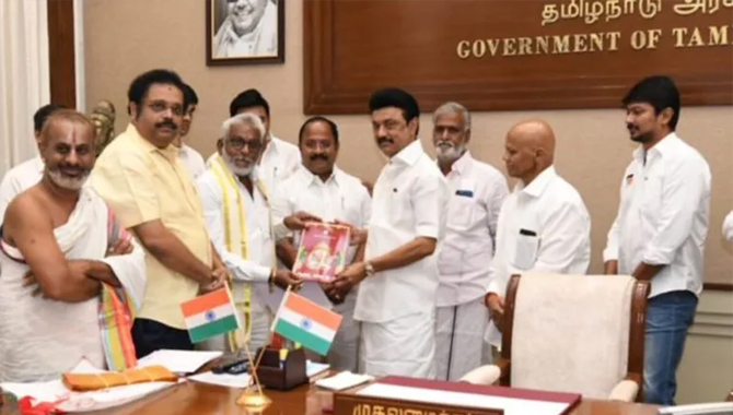 తమిళనాడు సీఎం స్టాలిన్ కు టీటీడీ ఆహ్వానం