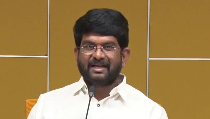 కేటీఆర్ ఏపీ వస్తే ఏం చూపిస్తారు ?