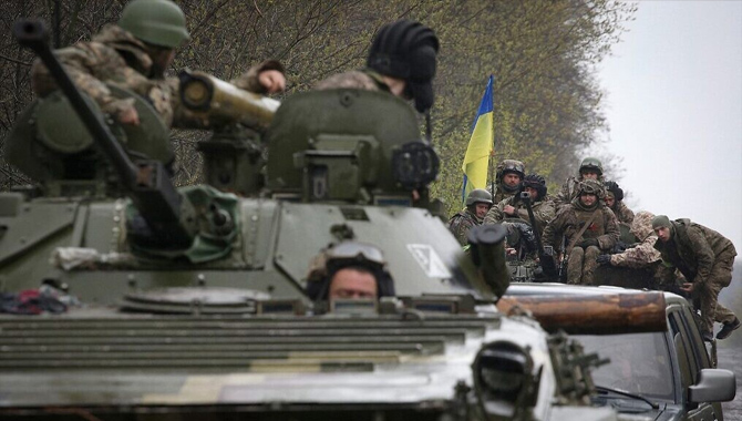 ఉక్రెయిన్‌కు అమెరికా నిఘా సాయం!