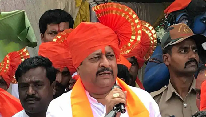 బీజేపీ ఎమ్మెల్యే సంచలన వ్యాఖ్యలు.. రూ.2,500 కోట్లు ఇస్తే