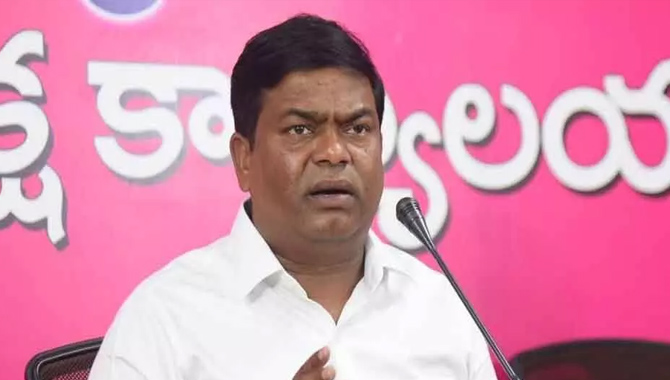 ఆయన ఎక్కడ సభ పెట్టినా.. అక్కడ ఔట్