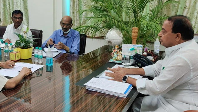 రాజకీయ లబ్ధి కోసం.. ప్రసిద్ధ పుణ్యక్షేత్రంపై విమర్శలు