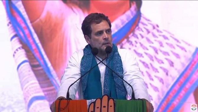 హైదరాబాద్ లో కూర్చుంటే.. ఢిల్లీ చుట్టూ తిరిగితే రావు