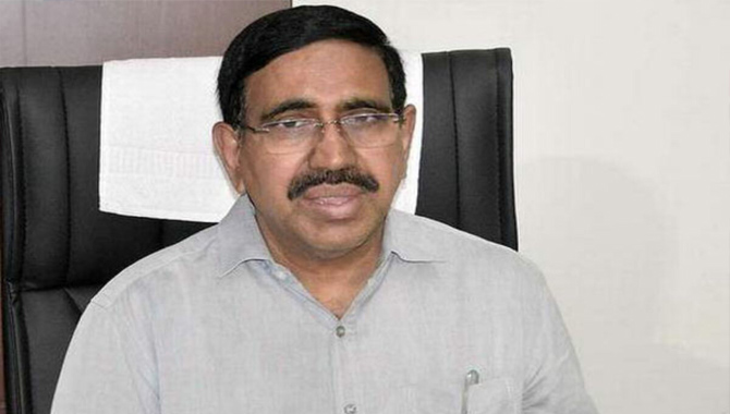 మాజీ మంత్రి నారాయణ అరెస్టు