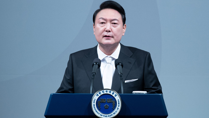 అణు నిరాయుధీకరణకు ముందుకు వస్తే.. ఆ దేశ ఆర్థిక వ్యవస్థ