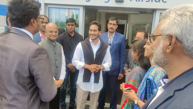 దావోస్లో సీఎం జగన్ కు ఘన స్వాగతం
