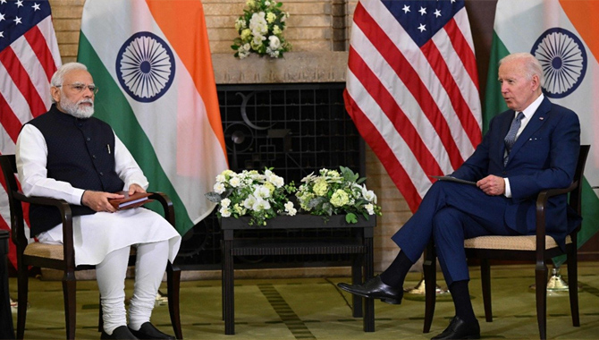 అమెరికా అధ్యక్షుడు జో బైడెన్ తో.. ప్రధాని మోదీ చర్చలు