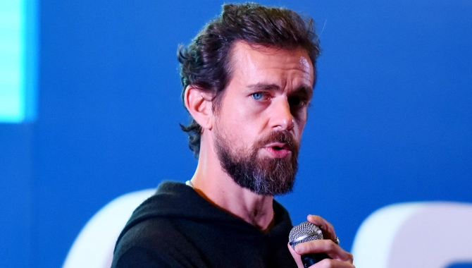 ట్విటర్ బోర్డు నుంచి తప్పుకున్న జాక్ డోర్సీ