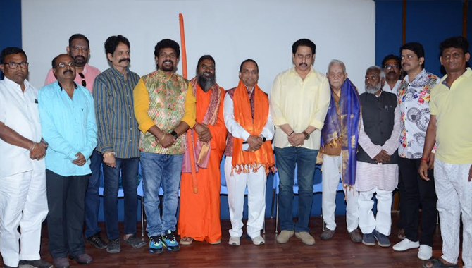 హీరో సుమన్ చేతుల మీదుగా ‘మీలో ఒకడు’ ట్రైల‌ర్