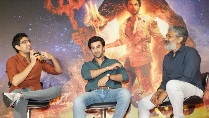 ర‌ణబీర్ హృద‌యంలో ఆలియ ఉండటం ర‌ణ‌బీర్ అదృష్టం : బ్ర‌హ్మాస్త్రం మీట్ ద‌ర్శకధీరుడు రాజ‌మౌళి