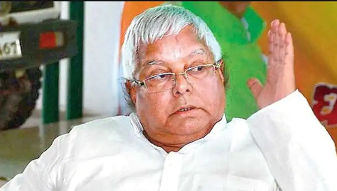 ఆ కేసులో లాలూ నిర్దోషి … 13 ఏళ్ల తర్వాత తీర్పు